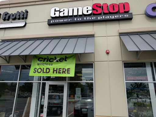market GameStop on magnolia dedicated to Video game store