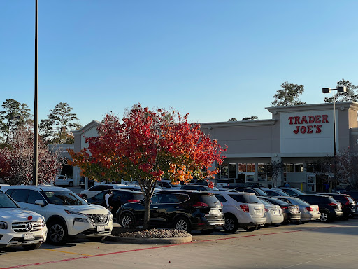 market Trader Joe's on magnolia dedicated to Grocery store
